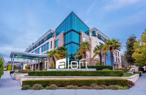 Cupertino Hotel | Aloft by Marriott Cupertino