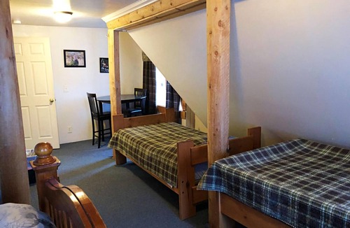 Cantwell Cabin | Alpine Creek Lodge