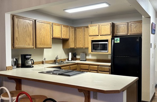 Alyeska Apartment | Alpine-View Retreat in Girdwood