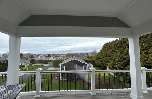 Point Judith House | Amazing Narragansett house - 6bdrm - Brand New!