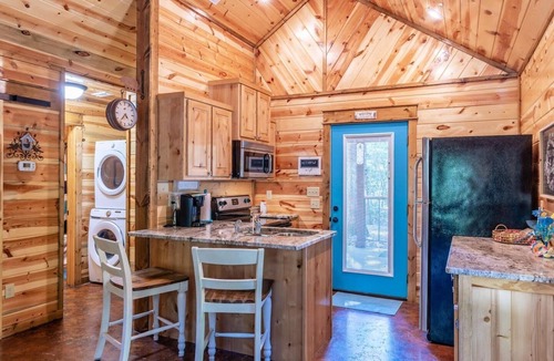 Hochatown Cabin | Another Day In Paradise- Broken Bow/Hochatown- 1bd