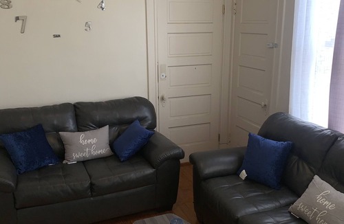 Walnut Hills Apartment | Apartment- Walnut Hills Business District