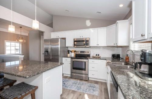Walton House | Ark Adventure Retreat