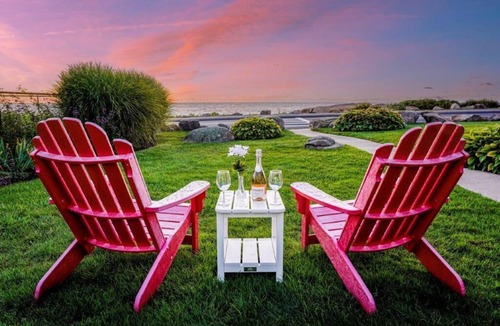 Gloucester Hotel | Atlantis Oceanfront Inn