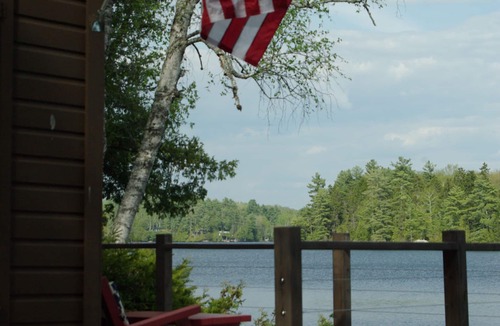 New Limerick Cottage | Authentic Northern Maine Lakeside Retreat. Live Like A Local!