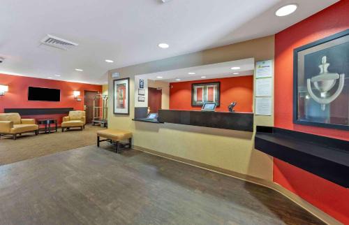 Mendenhall Valley Hotel | Aviator Suites Hotel Juneau Airport by Aspen Hotels