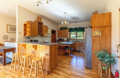 Bar Harbor House | BAR HARBOR WEEKLY RENTALS, IN TOWN HOMES BORDERS ACADIA, MILLION DOLLAR VIEW
