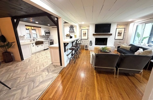 Mason House | Barefoot Tiki Retreat -Inground Heated Pool, Game Rm,Theater Rm,Firepit,Tiki Bar