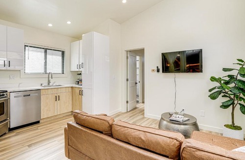 Pinole Apartment | Bay Area Apt w/Patio: Near Parks & Hiking!