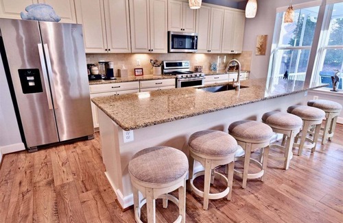 Bayside Villa | Bayside Resort: Great Location Walk to The Pool: