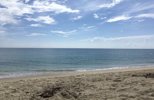 Stuart Condo | Beach Front Condominium on the beautiful Florida Atlantic Coast