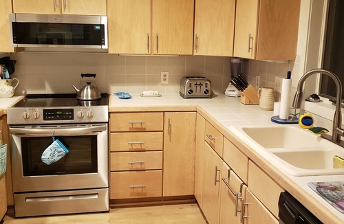 Rehoboth by the Sea House | BEACH VIEWS FROM ALL 5 DECKS! HOT TUB! STEPS TO THE BEACH - 3 DAY RENTALS