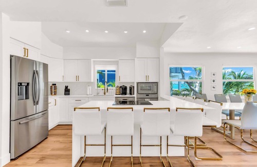 North Captiva House | BEACHFRONT LUXURY ISLAND HOME PRIVATE SWIM SPA~FISHING DOCK~GOLF CART STUNNING