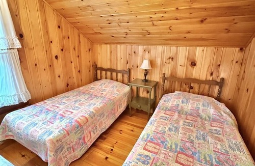 Sebago Villa | BEACHFRONT ON LONG BEACH,SEBAGO LAKE