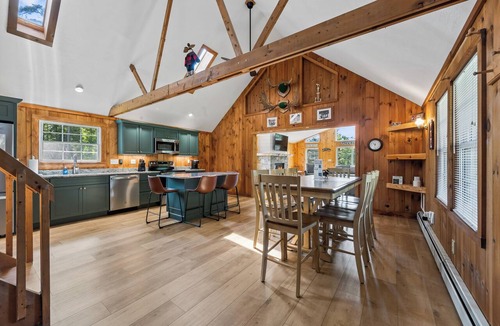 Oquossoc House | Beagle Lodge - Four season getaway - with shared waterfront and snowmobile access from your door!
