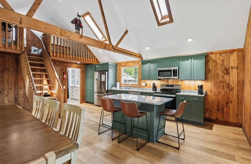 Oquossoc House | Beagle Lodge - Four season getaway - with shared waterfront and snowmobile access from your door!