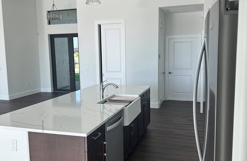 Burnt Store House | Beautiful 2023 NW Cape Coral waterfront home with pool, hot tub, dock, kayaks