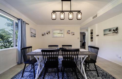 Alabama Grove Terrace House | Beautiful 2bd with River Views & Amazing Sunsets in Ft Myers