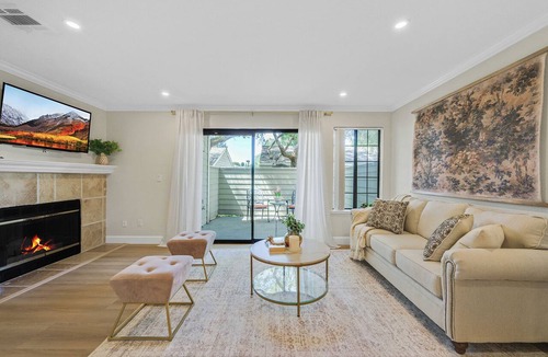 San Ramon Condo | Beautiful, Bright and Airy Fully Furnished Condo in San Ramon, CA
