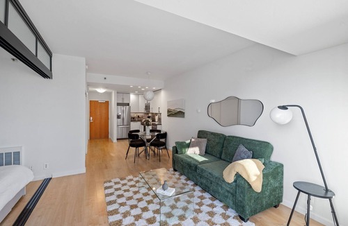 Cathedral Hill Condo | Beautiful Condo in a Great Location