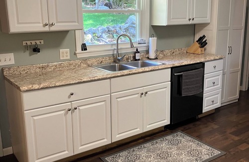 Greene House | Beautiful, dog-friendly 4-bedrm house in Greene with 2 king beds and water views