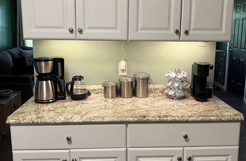 Greene House | Beautiful, dog-friendly 4-bedrm house in Greene with 2 king beds and water views