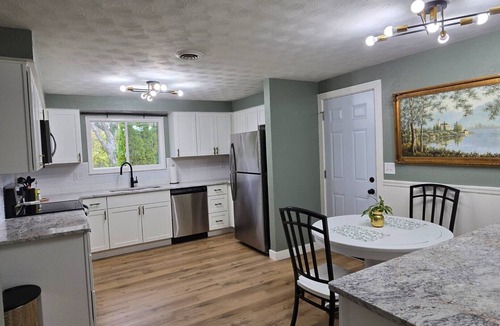 Beavercreek House | Beautiful Home in Beavercreek. Newly renovated.