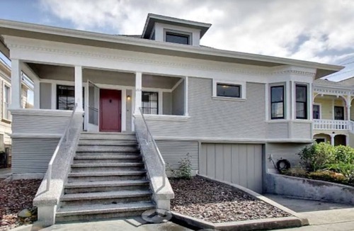 Gold Coast House | Beautiful Luxury Victorian Home Near SF, Beach,OAK