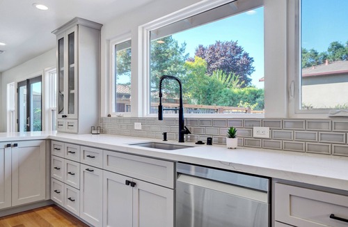 Castro Valley House | Beautiful private home w/large backyard in quiet neighborhood in Castro Valley