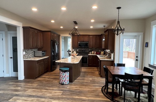 Tanaina House | Beautiful, SPACIOUS home on five acres in the middle of the Mat-Su Valley.