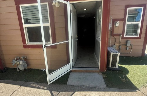 Antioch Apartment | Beautiful studio with AC -head in charming Antioch private entry fully furnished