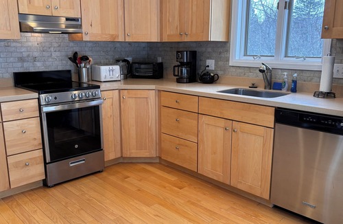 Southwest Harbor Condo | Beautiful water views near Acadia NP with shared pool, sauna, and exercise room!