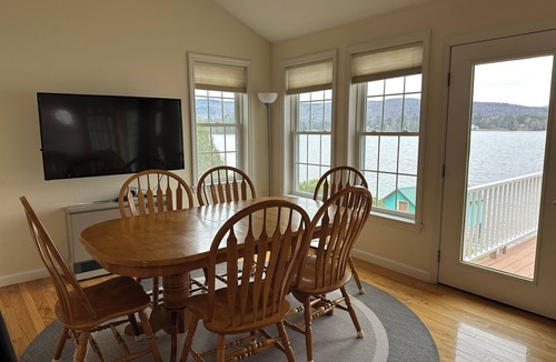 Errol House | Beautiful waterfront home with gorgeous views on Akers Pond in Errol, NH