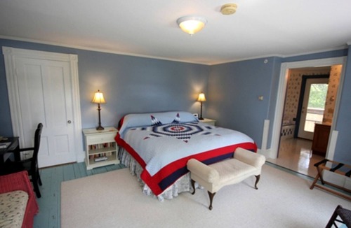Hallowell Cabin | Bed and Breakfast Suite on a Working Farm near Augusta, Maine