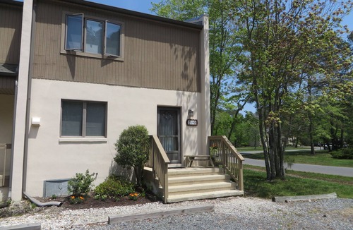 Bethany Beach House | Bethany Beach 3-BR Townhouse With Pool and Tennis - Walking Distance to Beach!