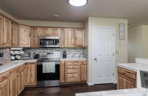 Fairbanks House | Birch Hill Homestay, BIRCH HILL HOMESTAY