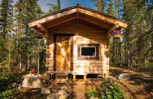 McCarthy Cabin | Blackburn Cabins