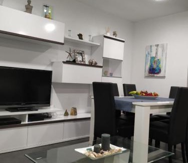 Cee Apartment | Blanco y López