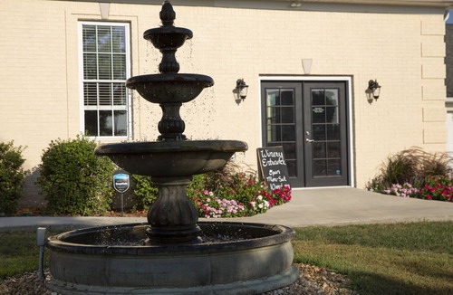 Smiths Grove House | Bluegrass Vineyard B&B, nestled next to the vineyard and winery