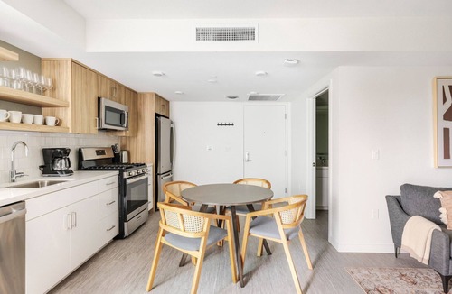 Downtown Berkeley Apartment | Blueground | Downtown Berkeley, rooftop, nr UC Berkeley