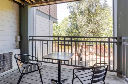 Morse Park Apartment | Blueground | Morse Park, pool, nr Sunnyvale Park