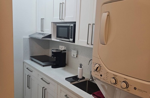 Mariner Apartment | Brand-New Cozy Studio in Vibrant Cape Coral – Fully Equipped & Stylish