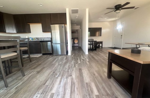 Turlock Apartment | Brand New Listing: Modern 2/1 | Heart of Turlock