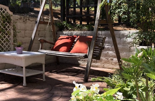 Los Gatos Apartment | Bright Garden Guest Suite in Los Gatos, Heart of Silicon Valley