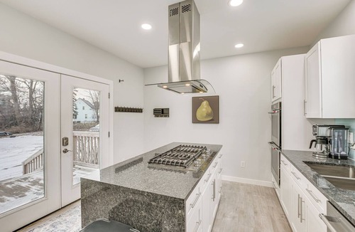 Presque Isle Cottage | Bright & Modern Home: 2 Mi to Presque Isle Airport