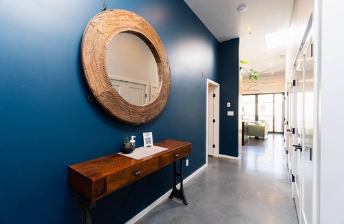 Nelson Apartment | Broken Hill Designer Baker St Flat Mountain View.