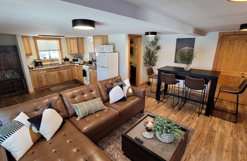 Eustis Apartment | Buck's Den - Snowmobile Trails, Trailer Parking, Near hiking, golfing, Sugarloaf