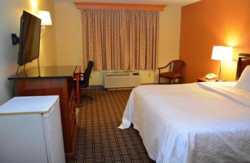 Columbus Hotel | Buckeye Inn Express