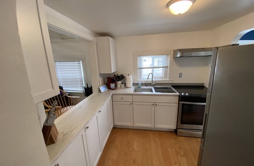 Buckeye Lake House | Buckeye Lake newly renovated cottage.