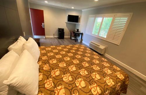 Hayward Hotel | Budget Inn of Hayward